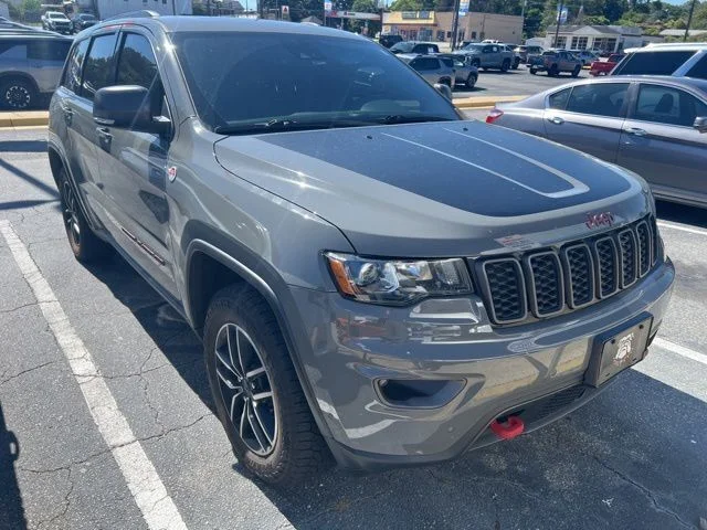 Used 2019 Gray Jeep Trailhawk image 8