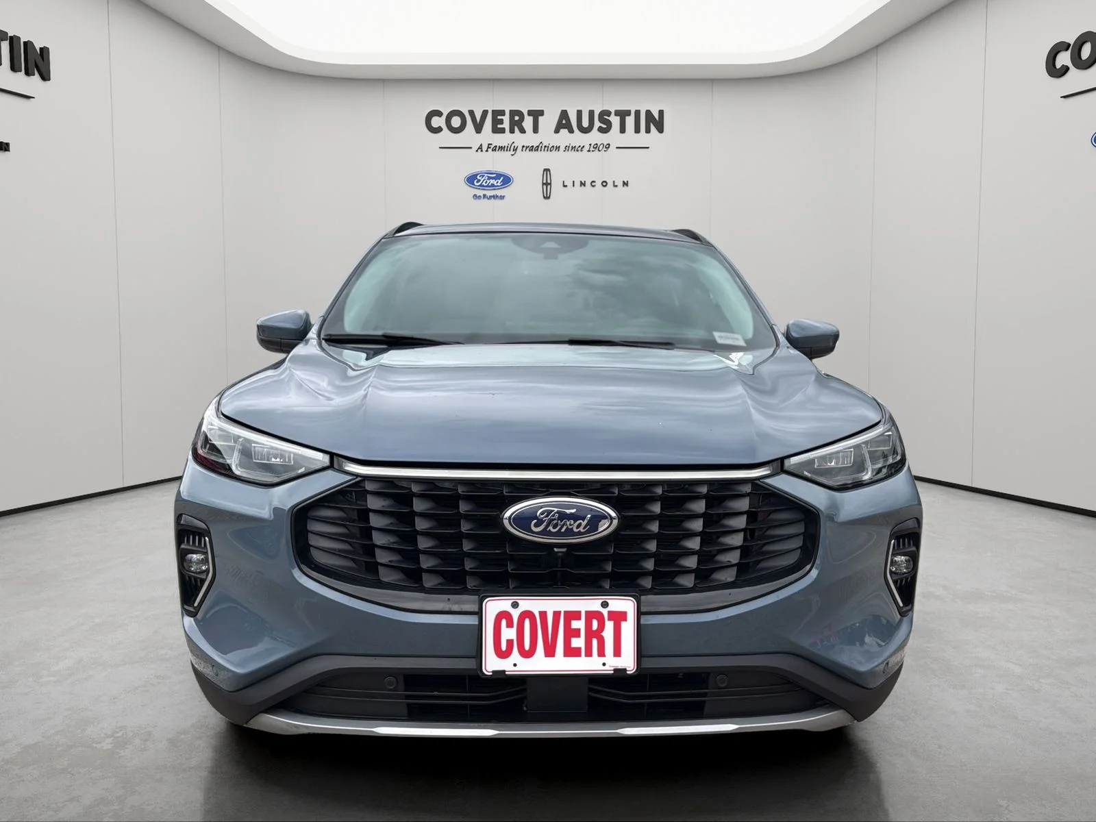 Used 2023 Blue Ford Platinum image 5