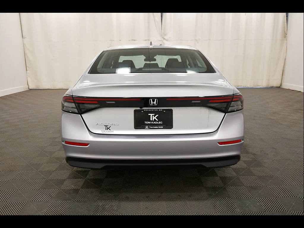 Used 2024 Solar Silver Metallic Honda LX image 6