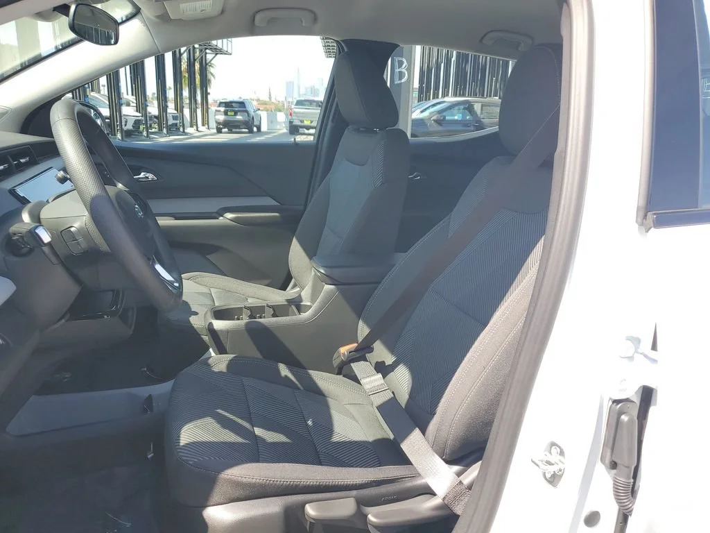 2027 Chevrolet Bolt LT - Photo 17