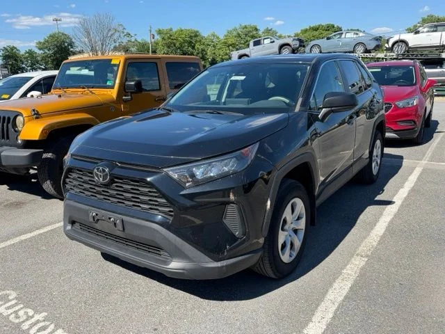 Used 2022 Midnight Black Metallic Toyota LE image 3