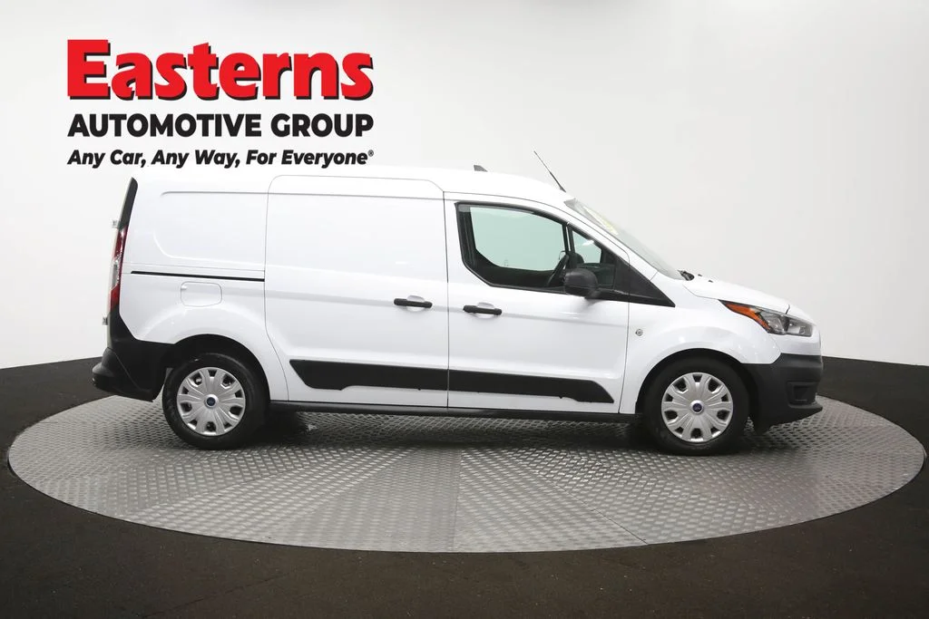 Used 2022 White Ford XL image 45