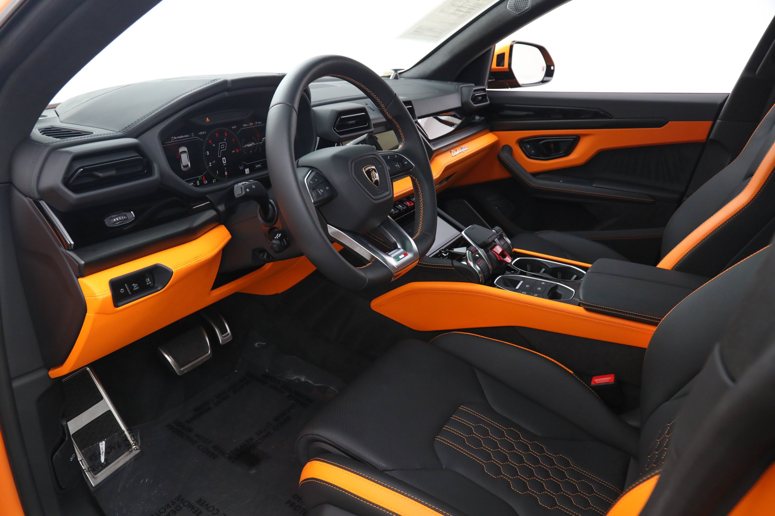 Used 2026 Orange Lamborghini SE image 22
