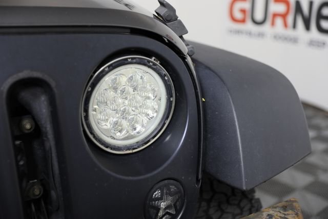 Used 2017 Gray Jeep Unlimited Sport image 24
