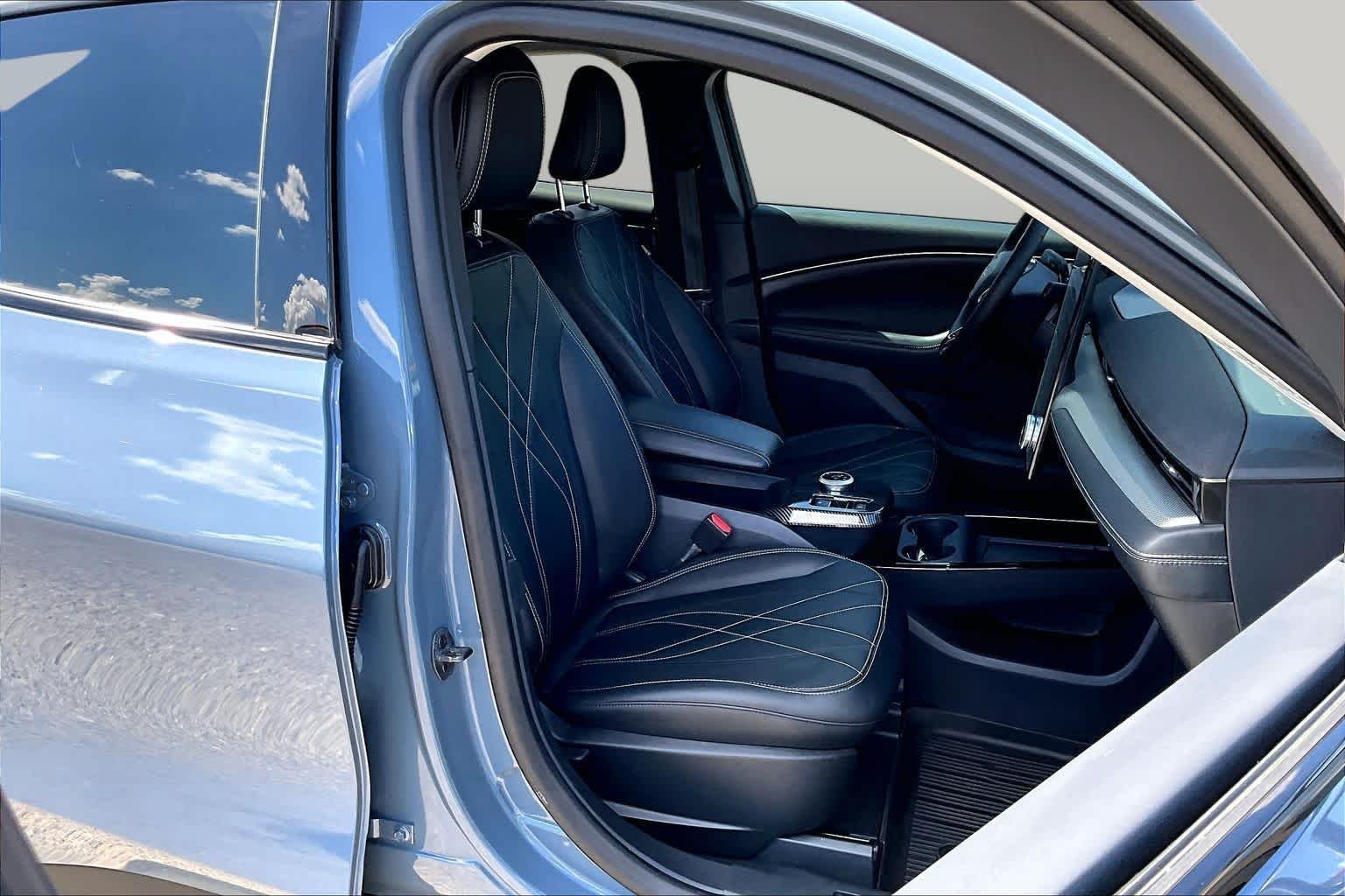 Pre-Owned 2023 Ford Mustang Mach-E Select