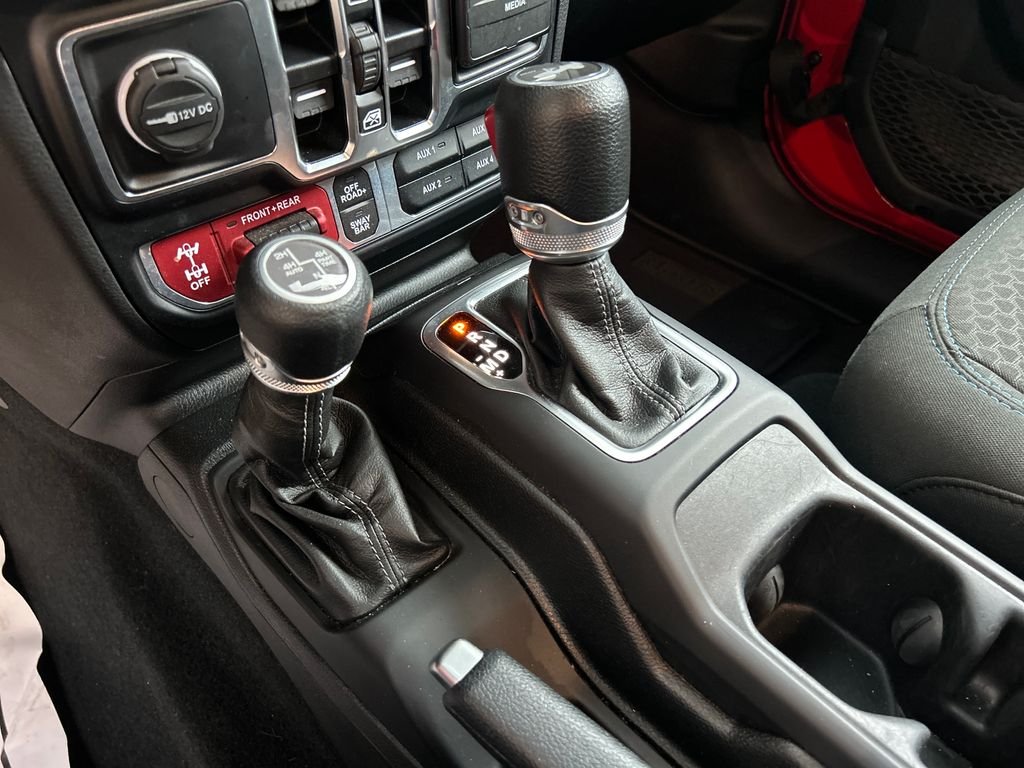 Used 2024 Red Jeep Rubicon 4xe image 18