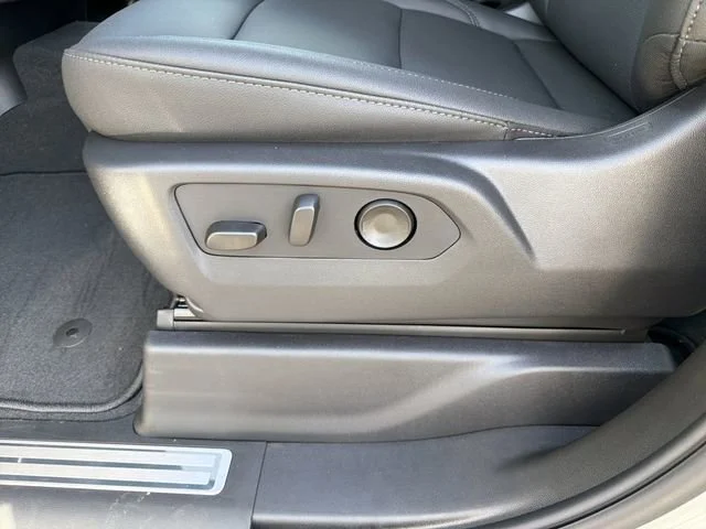 New 2026 Sterling Metallic GMC SLT image 36