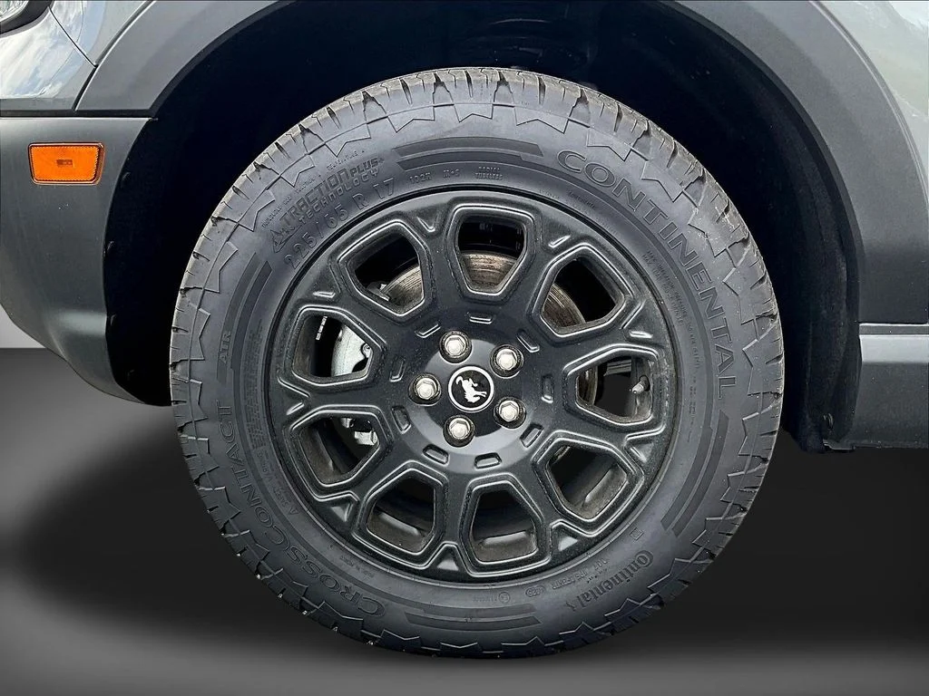 New 2025 Carbonized Gray Metallic Ford Badlands® image 12