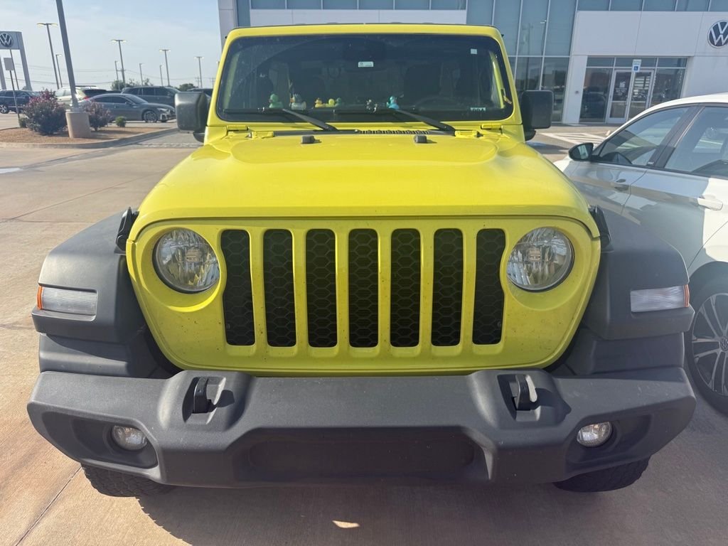 Used 2024 High Velocity Clearcoat Jeep Sport S image 4