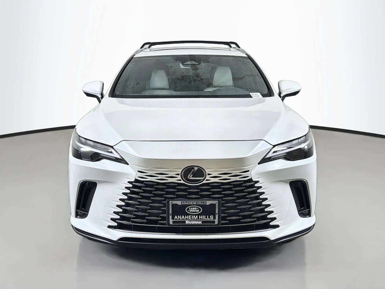 Used 2025 White Pearl Lexus 350h Premium image 8