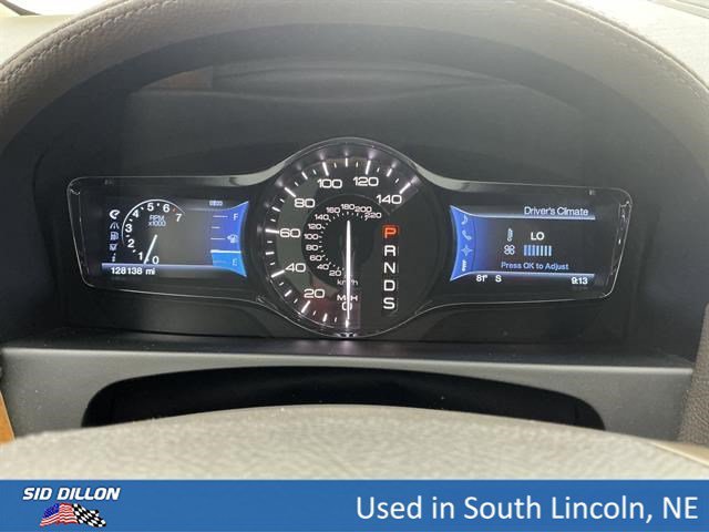 Used 2013 White Platinum Metallic Tri-Coat Lincoln AWD 4DR SUV image 10