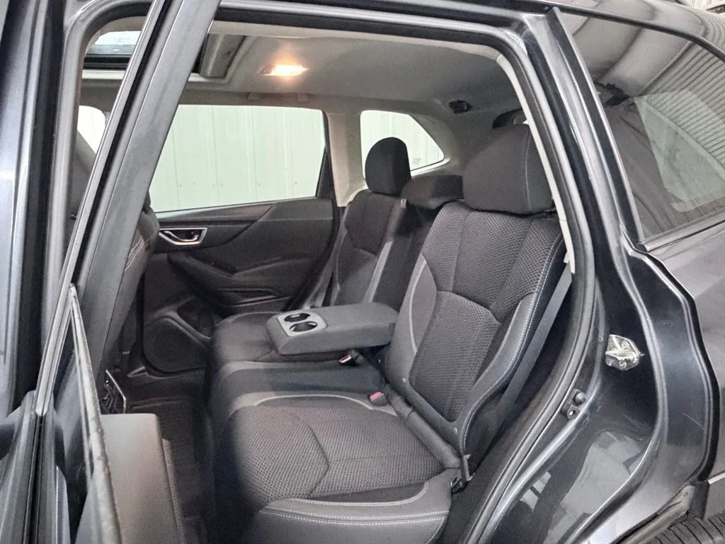 Used 2019 Gray Subaru Premium image 29