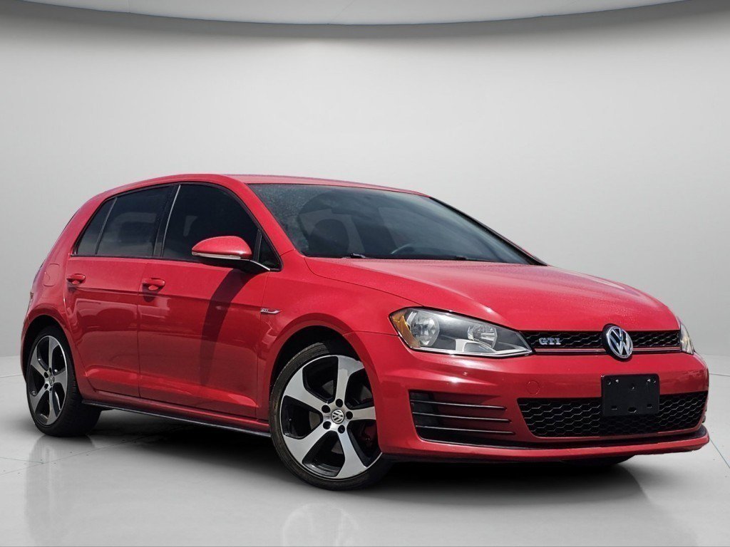 Used 2016 Tornado Red Volkswagen S image 2