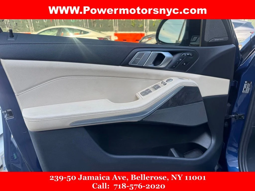Used 2021 Blue BMW xDrive40i image 22