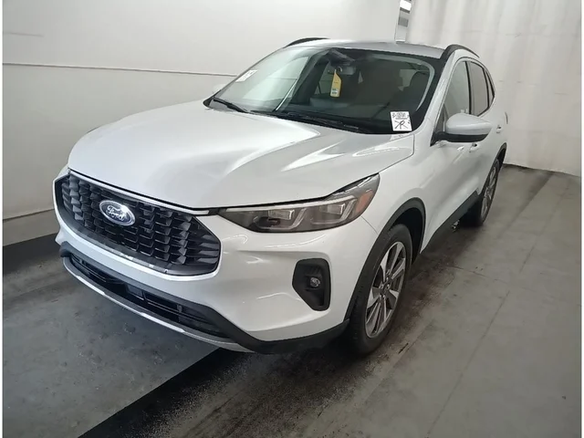 2025 Ford Escape Platinum