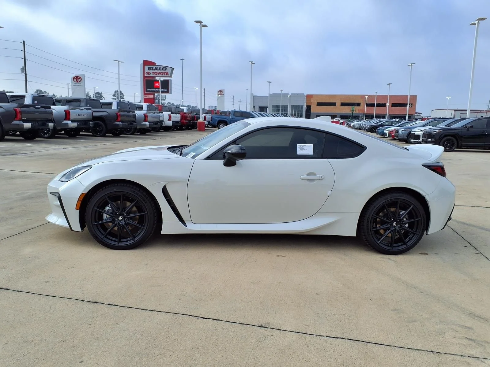 New 2026  Toyota Premium image 8