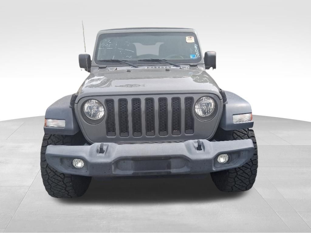 Used 2019 Gray Jeep Unlimited Sport image 2