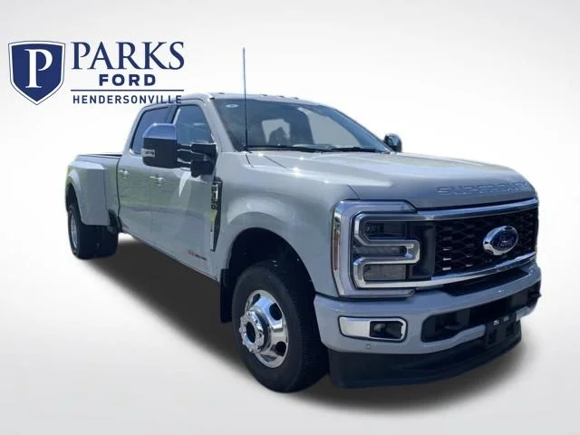 2026 Ford Super Duty F-350® Platinum®