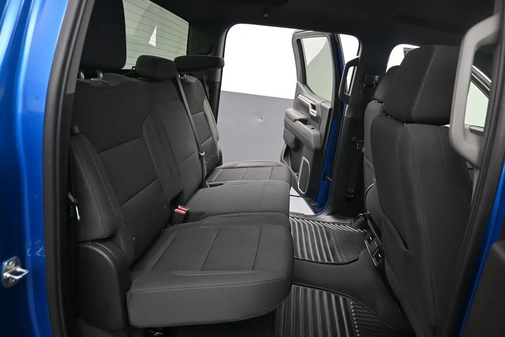 Used 2022 Blue Chevrolet RST image 25