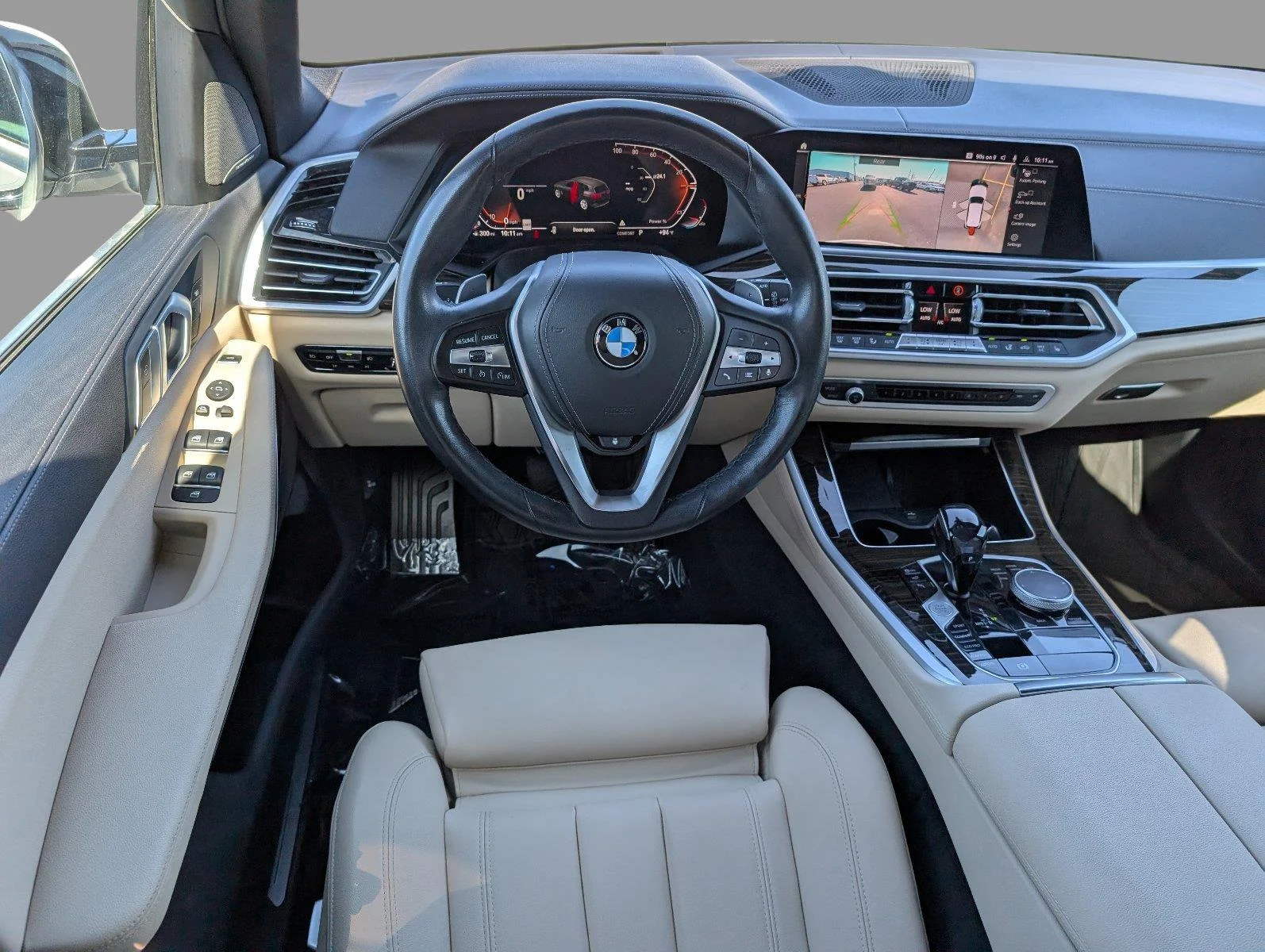 Used 2021 Mineral White Metallic BMW sDrive40i image 30