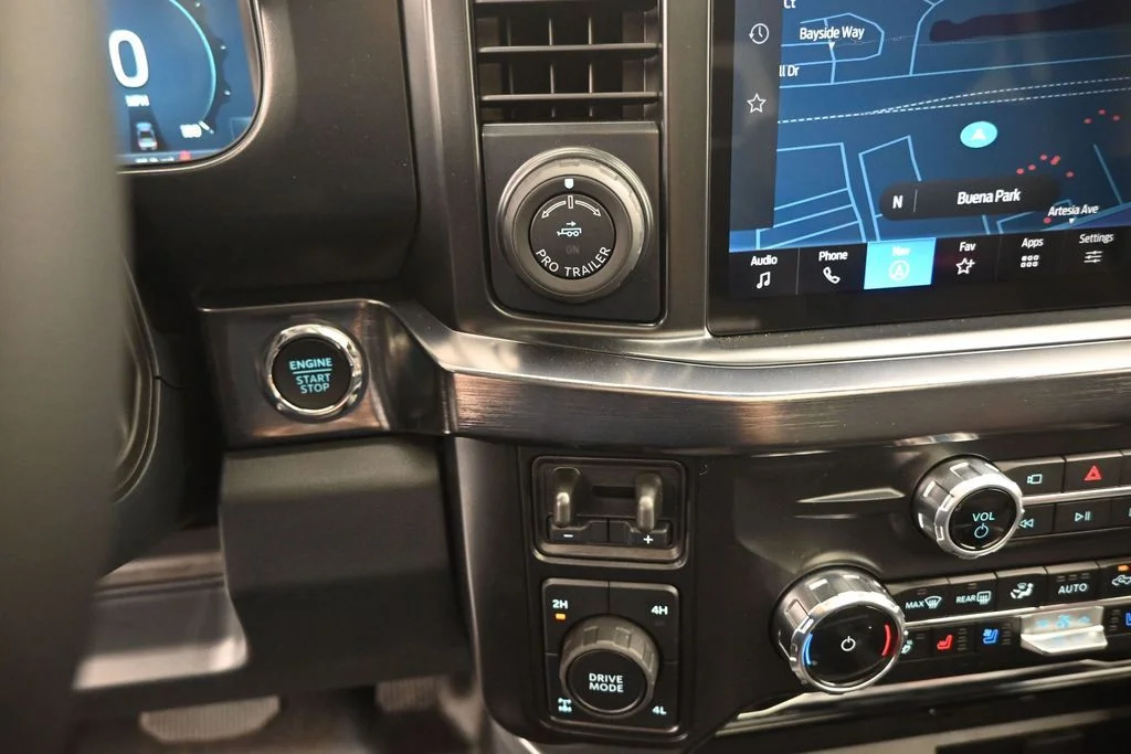 New 2026 Avalanche Ford Lariat image 20
