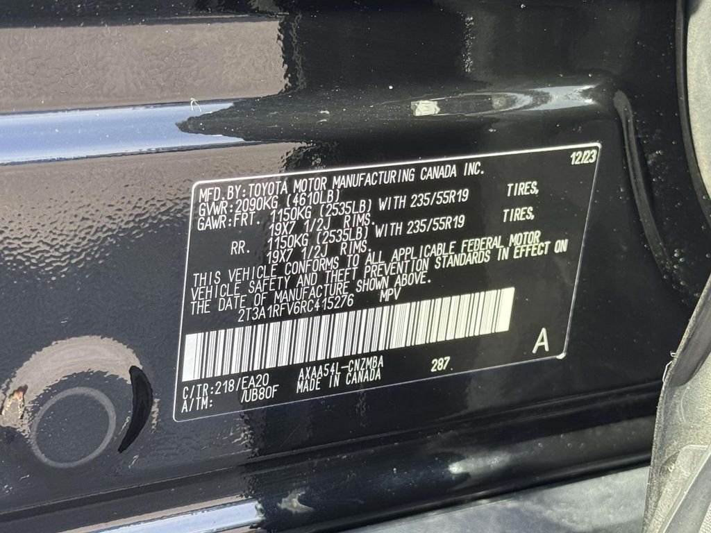 Used 2024 Black Toyota XLE Premium image 30