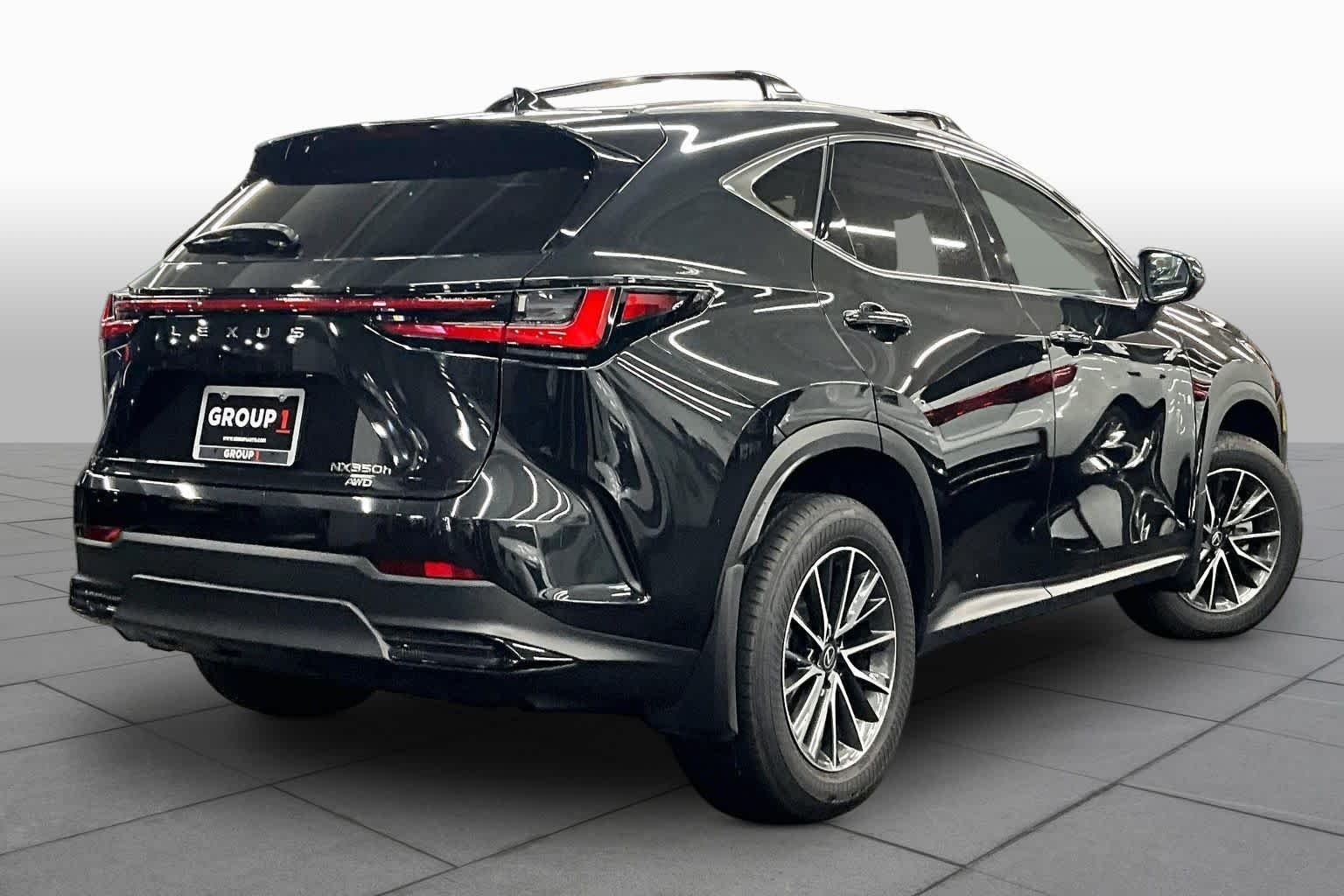 2026 Lexus NX Hybrid 350h - Photo 13
