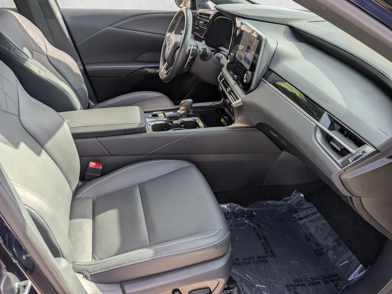 2024 Lexus RX 350 - Photo 20
