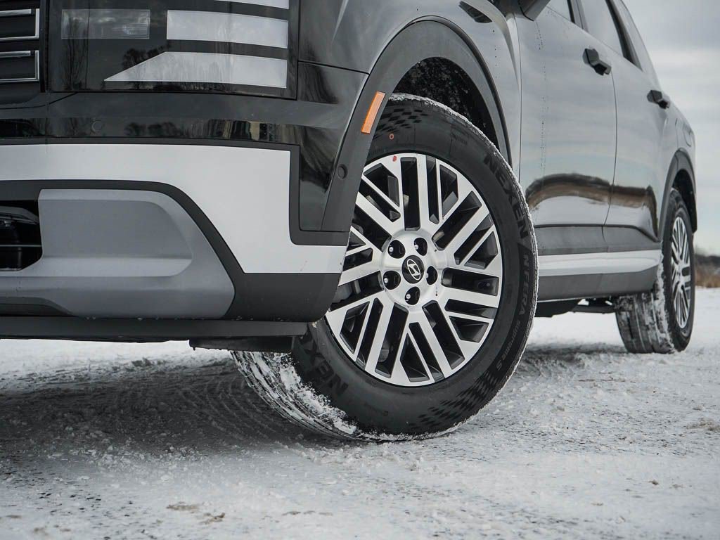 New 2026 Abyss Black Pearl Hyundai SEL Premium 8P AWD image 6