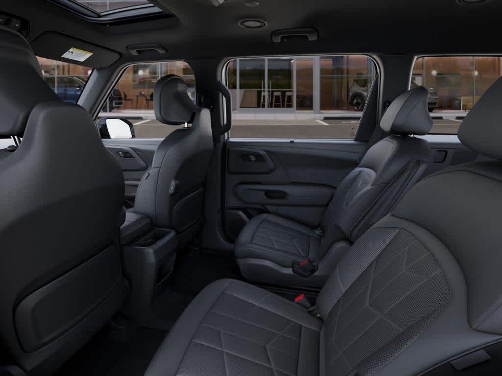 New 2027 Glacial White Kia X-Line EX image 18