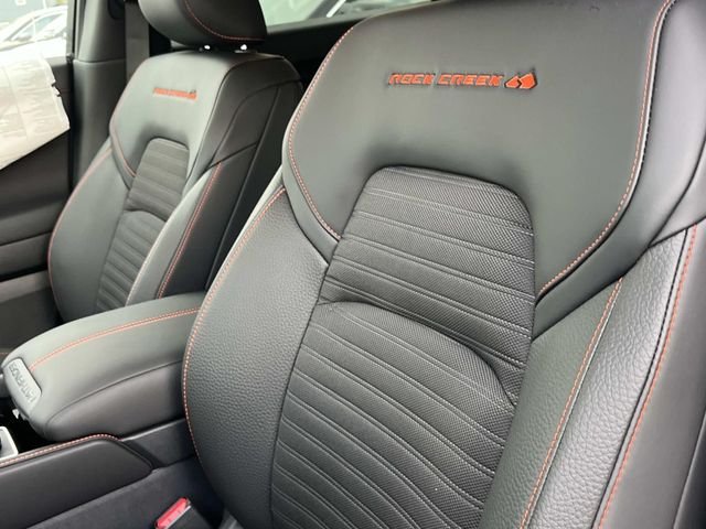 New 2026 Everest White Pearl TriCoat / Super Black Two-tone Nissan Rock Creek® image 27