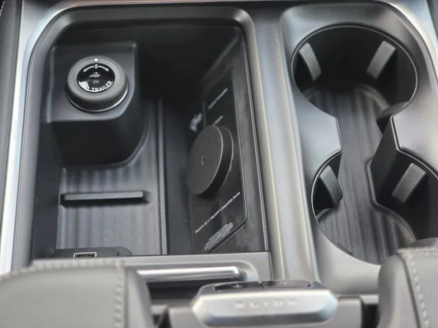 New 2027 Glacier Gray Metallic Tri-Coat Ford Platinum image 17
