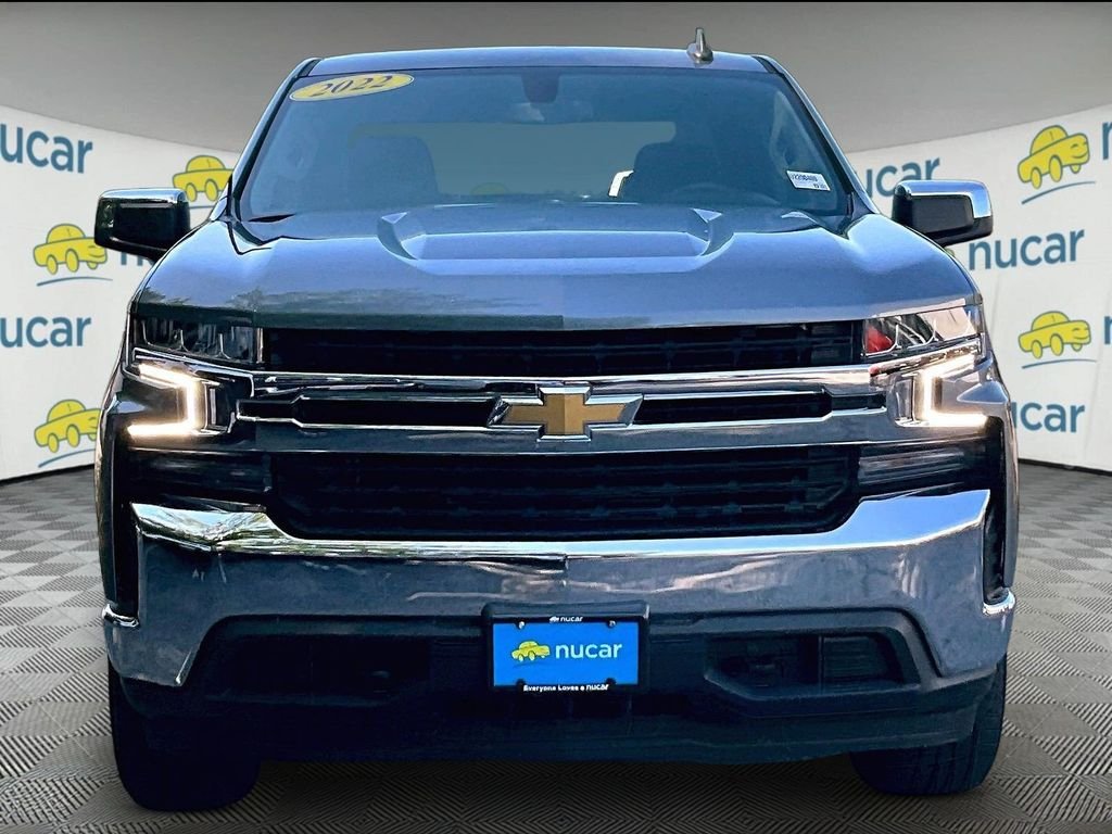 Used 2022 Gray Chevrolet LT image 2