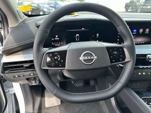New 2026 Everest White Pearl TriCoat Nissan Platinum image 13