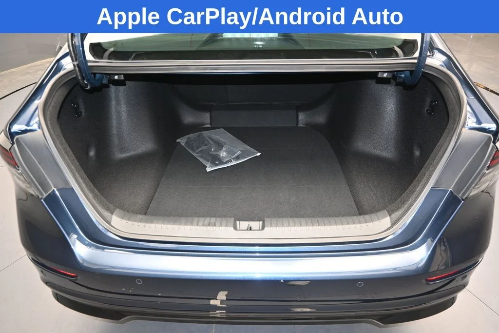2024 Honda Accord Hybrid Touring - Photo 11