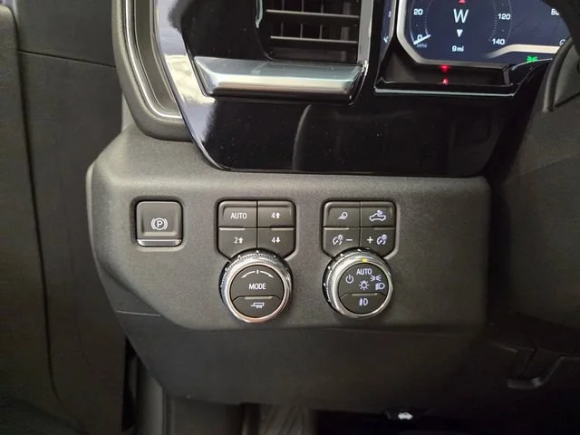 New 2026 Sterling Metallic GMC SLT image 30
