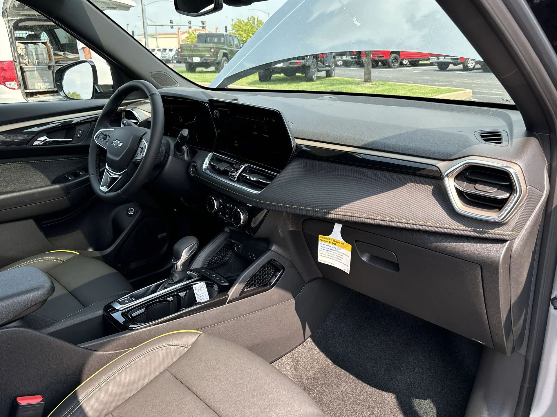 New 2025 Sterling Gray Metallic Chevrolet ACTIV image 55