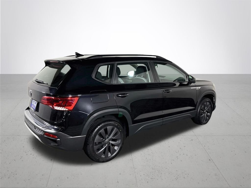 Certified Used 2022 Deep Black Pearl Volkswagen 1.5T S image 7