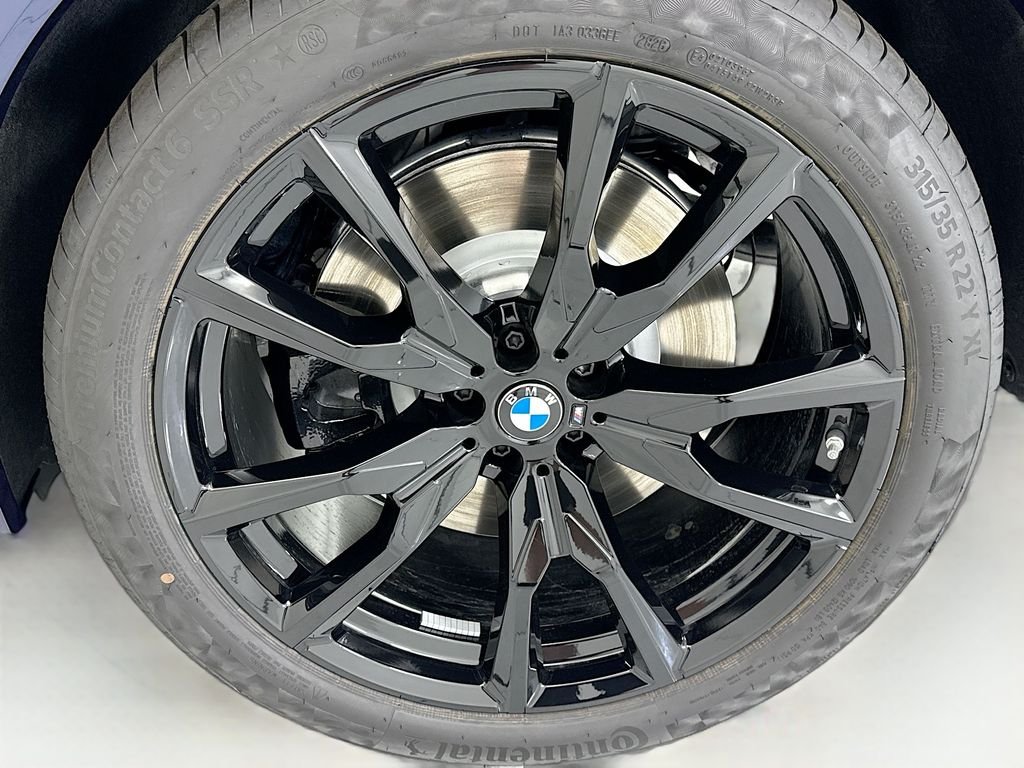 New 2027 Blue BMW M60i image 30