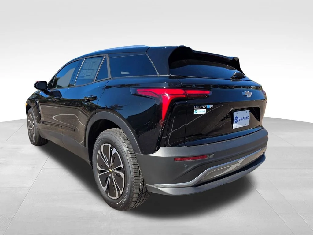 2025 Chevrolet Blazer EV LT - Photo 6