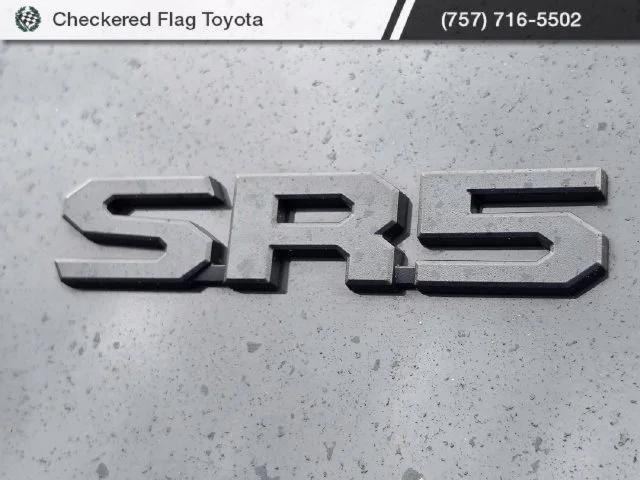 Used 2025 Underground Toyota SR5 image 8