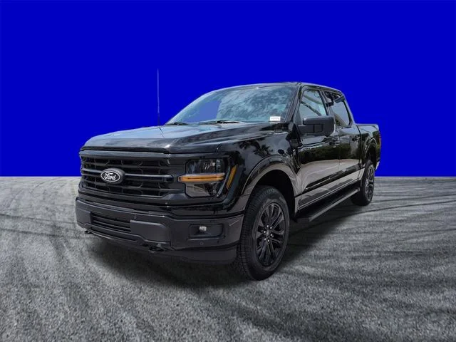 New 2026 Agate Black Metallic Ford XLT image 8