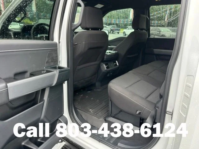 Used 2025 Oxford White Ford XLT image 10