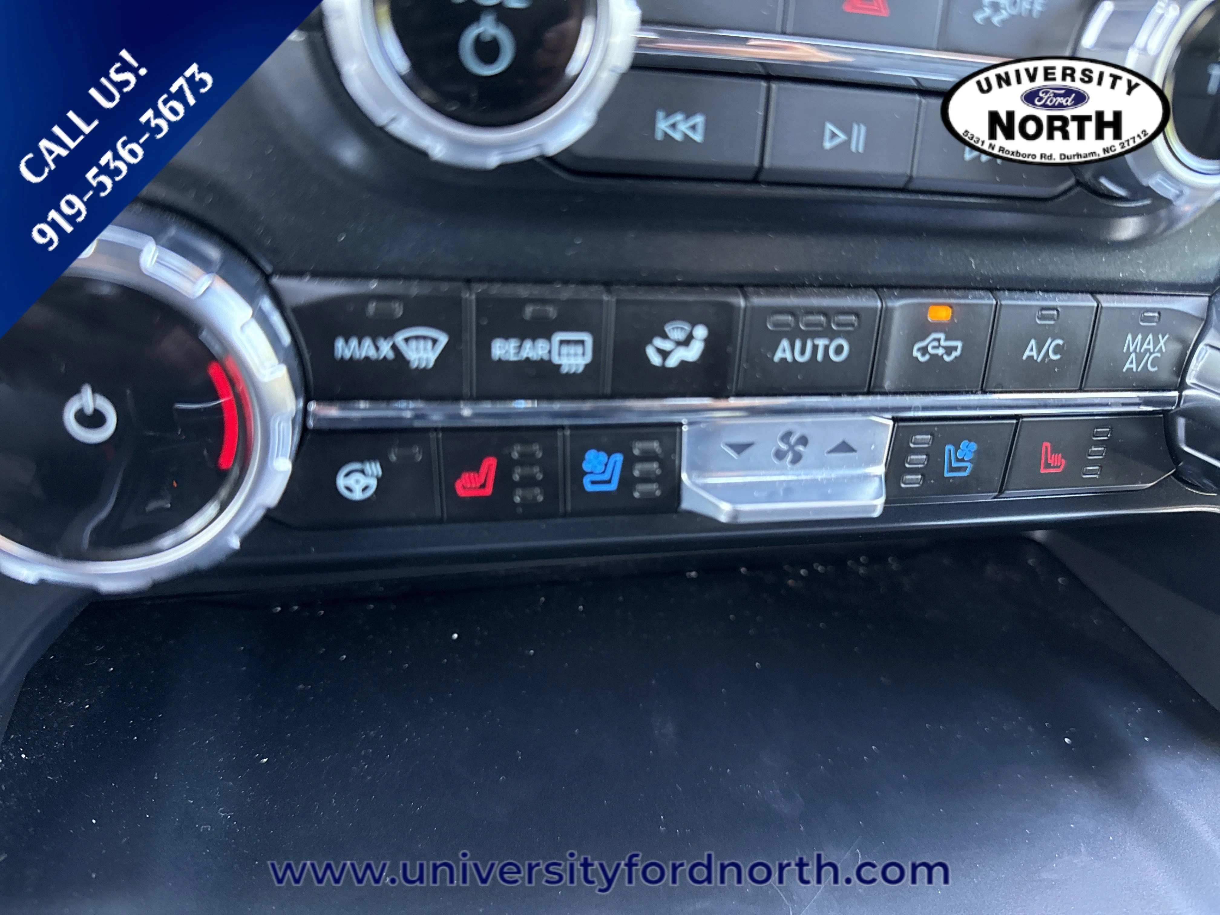 Used 2025 Antimatter Blue Metallic Ford LARIAT image 35