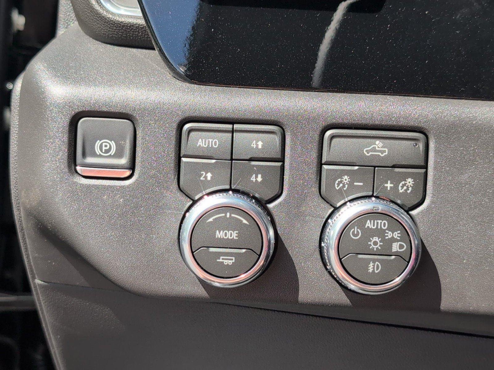 New 2026 Onyx Black GMC Elevation image 30