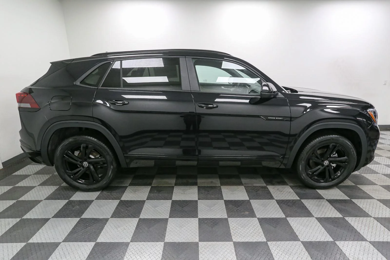 New 2026 Deep Black Pearl Volkswagen 2.0T SEL R-Line Black image 8