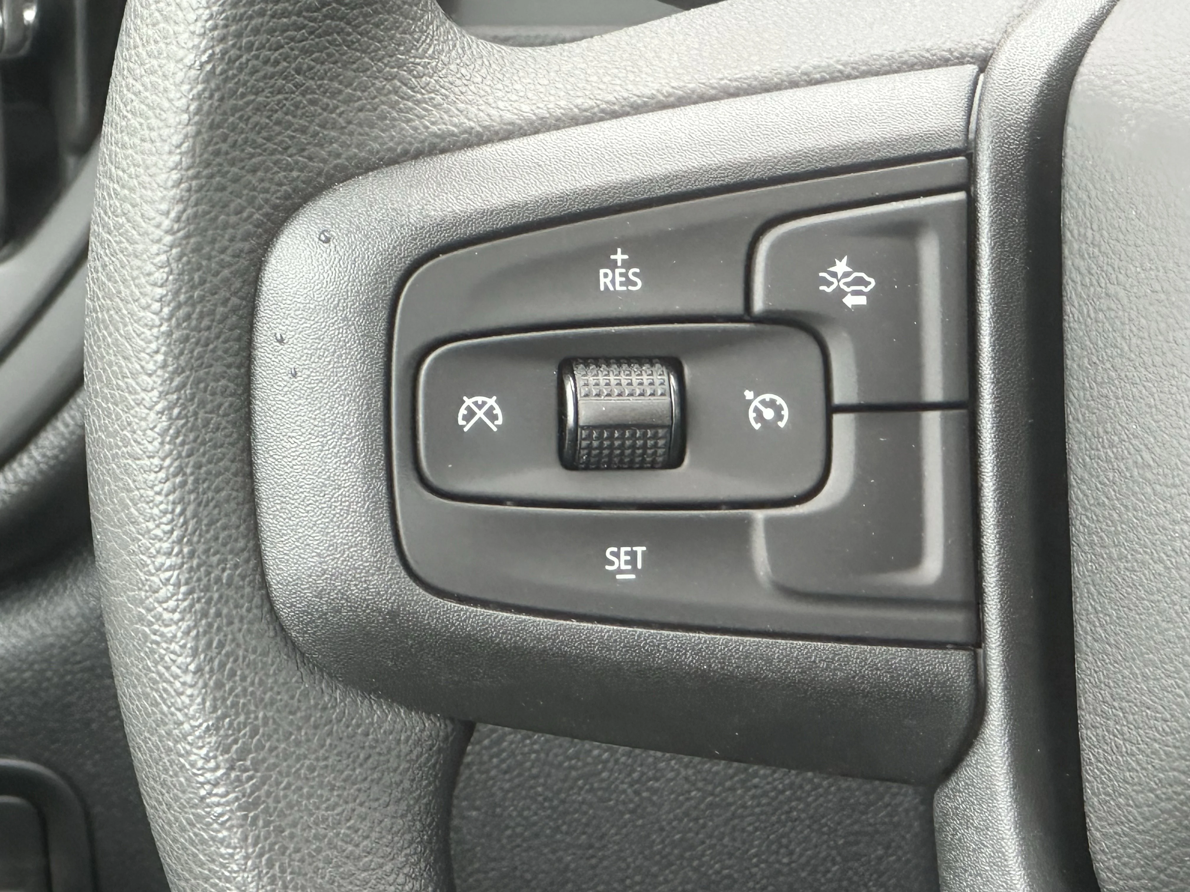 New 2026 Onyx Black GMC Pro image 13