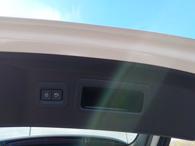 New 2026 White Mazda 3.3 Turbo S Premium Plus image 23