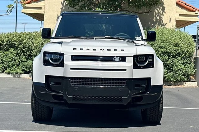 New 2026 Borasco Grey Land Rover X-Dynamic SE image 8