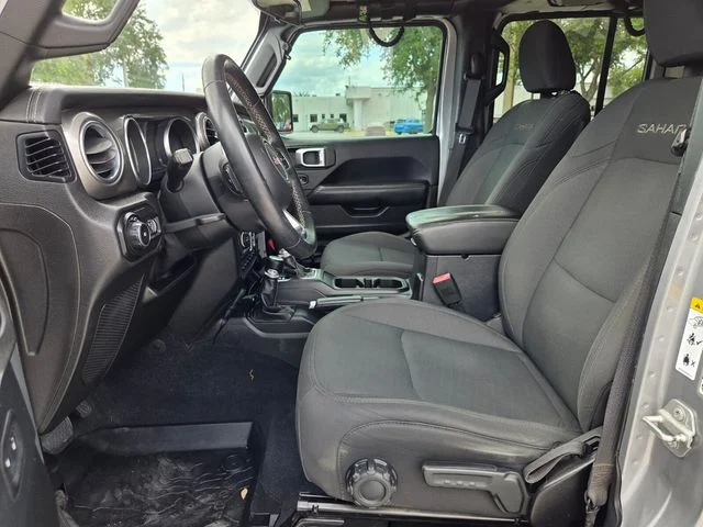 Certified Used 2019 Silver Jeep Unlimited Sahara image 13